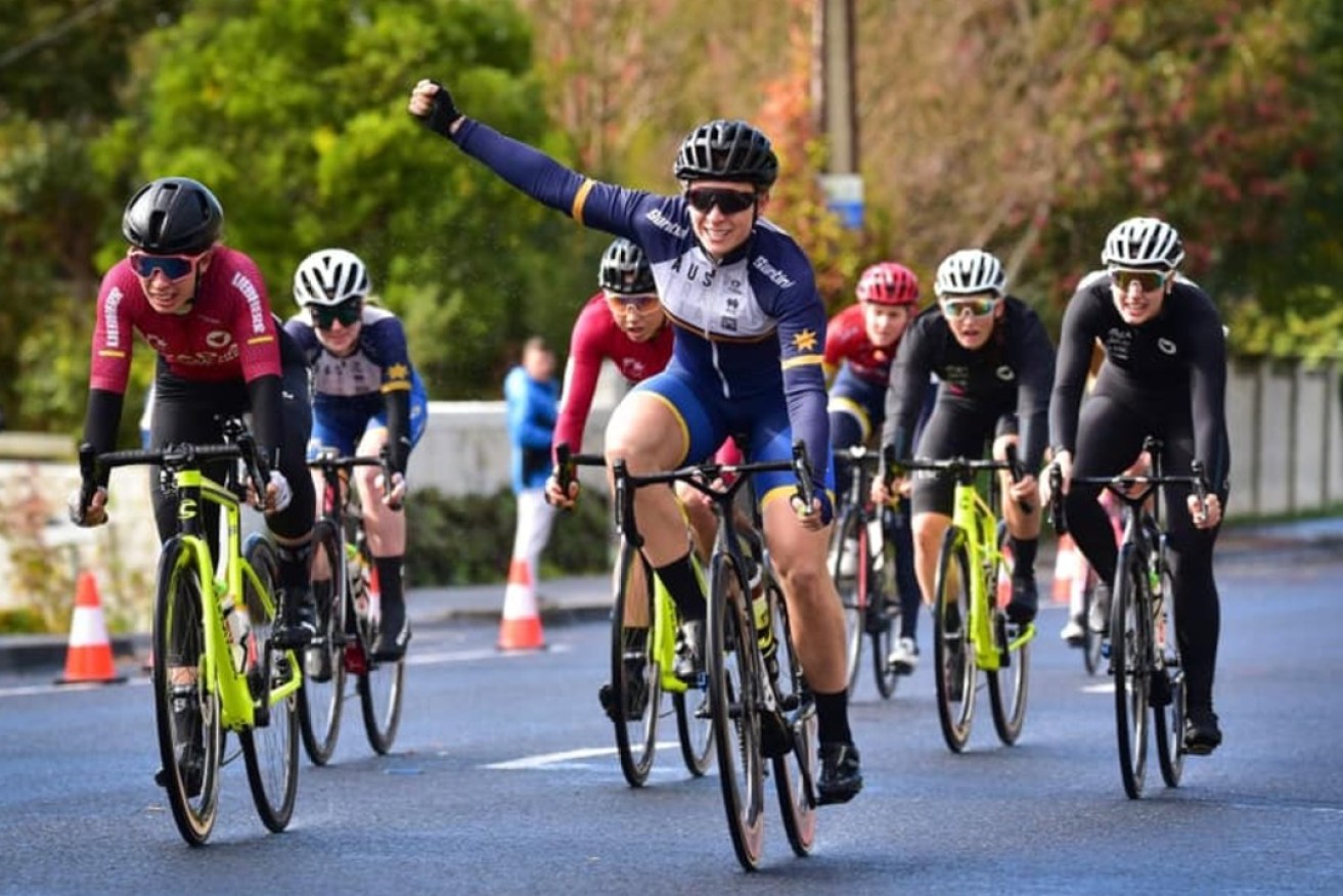 Olympian Annette Edmondson won the SA Women’s Kermesse Championship raced around the Blue Lake on the second day of racing in Mt Gambier. Photo: Andrew Burston