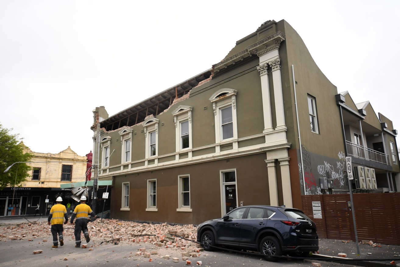 A building on Melbourne's Chapel St was severely damaged during the 5.8-magnitude earthquake. Photo: James Ross/AAP