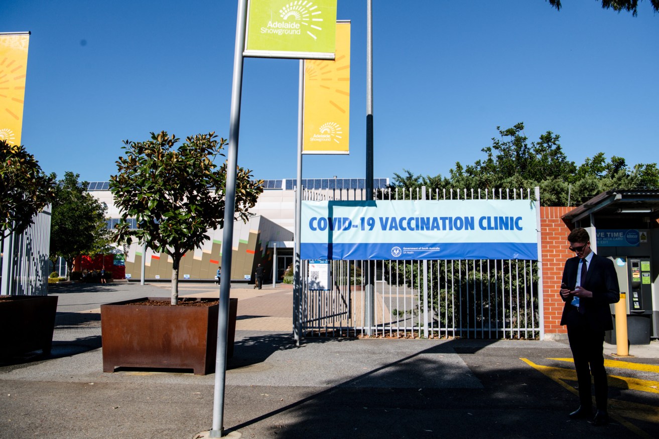 The Adelaide Showgrounds Vaccination Centre (AAP Image/Morgan Sette)