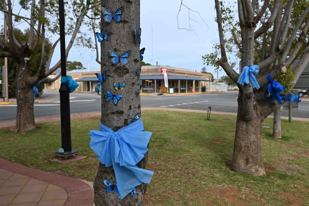 The Orroroo town centre was splashed with blue for mental health awareness. Photo: Belinda Willis.