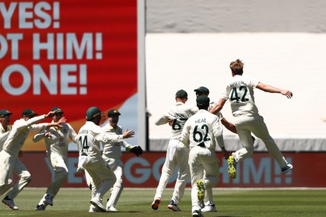 Australia retains Ashes after England collapse