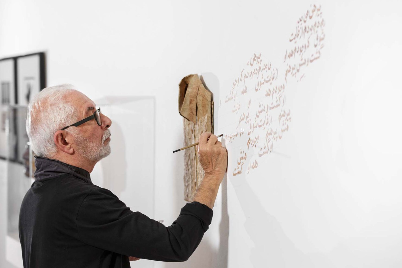 Hossein Valamanesh with his work 'Untitled', Gallery 6, Art Gallery of SA, 2019. Photo: Saul Steed