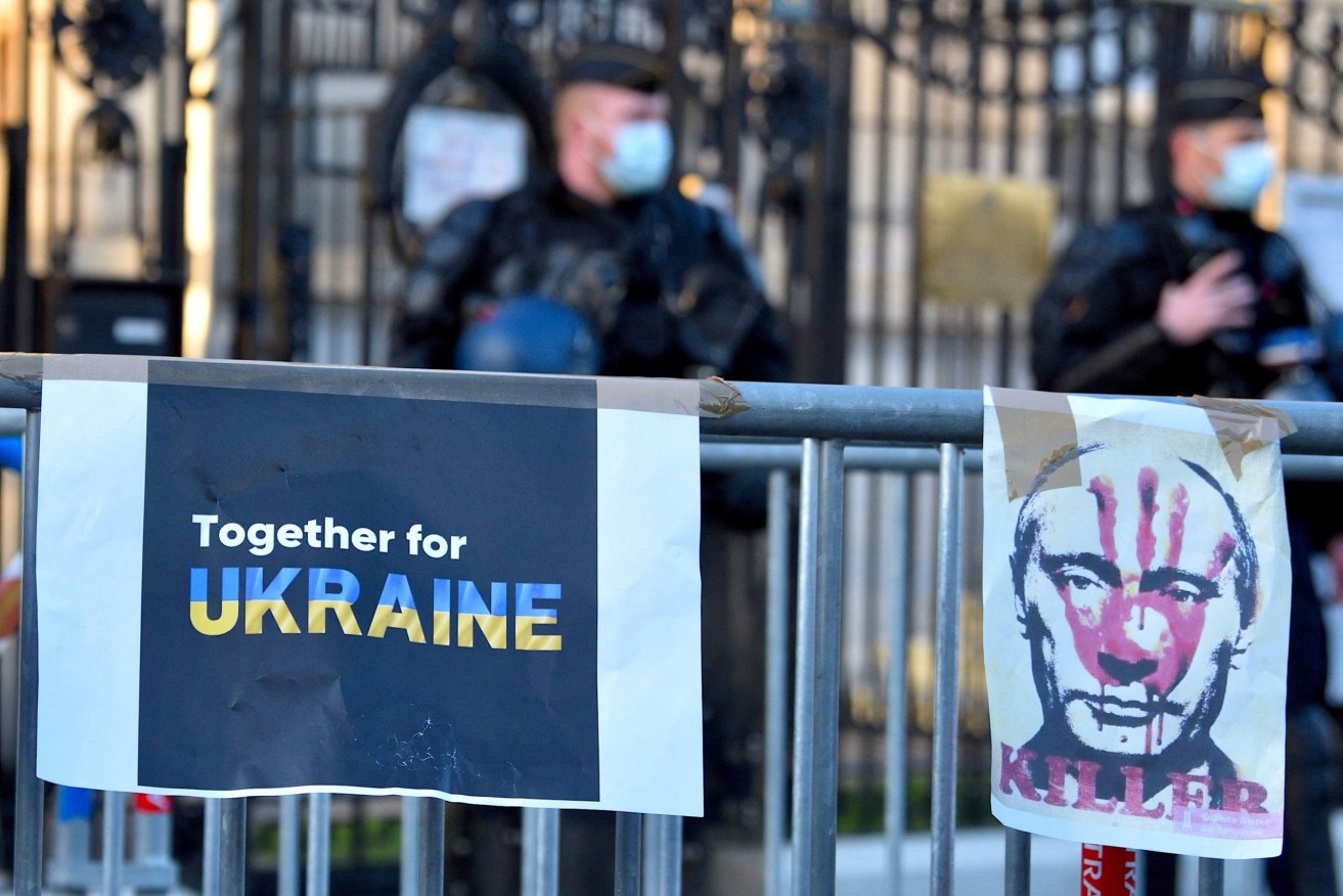 A protest outside the Russian consulate in Strasbourg, France. Photo: Nicolas Roses/ABACAPRESS.COM.