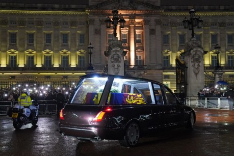 London streets fill for arrival of Queen’s hearse