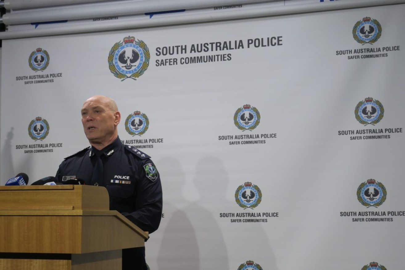 Acting Assistant Commissioner of Crime Service Stephen Taylor at a press conference this afternoon. Photo: Jason Katsaras/InDaily.