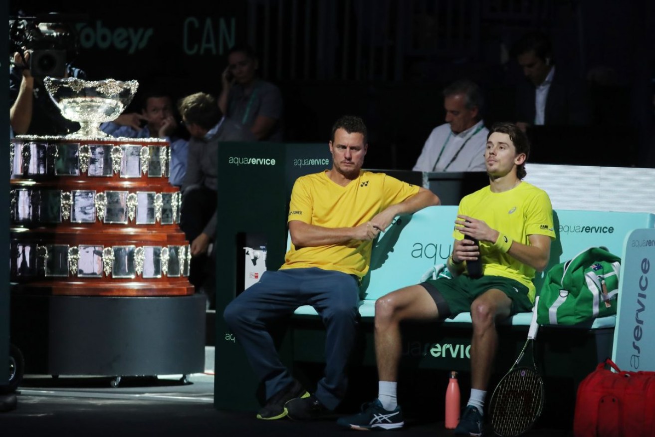 Alex De Minaur and captain Lleyton Hewitt at the Davis Cup final in Malaga. Photo/Felice Calabro/Fotogramma 
