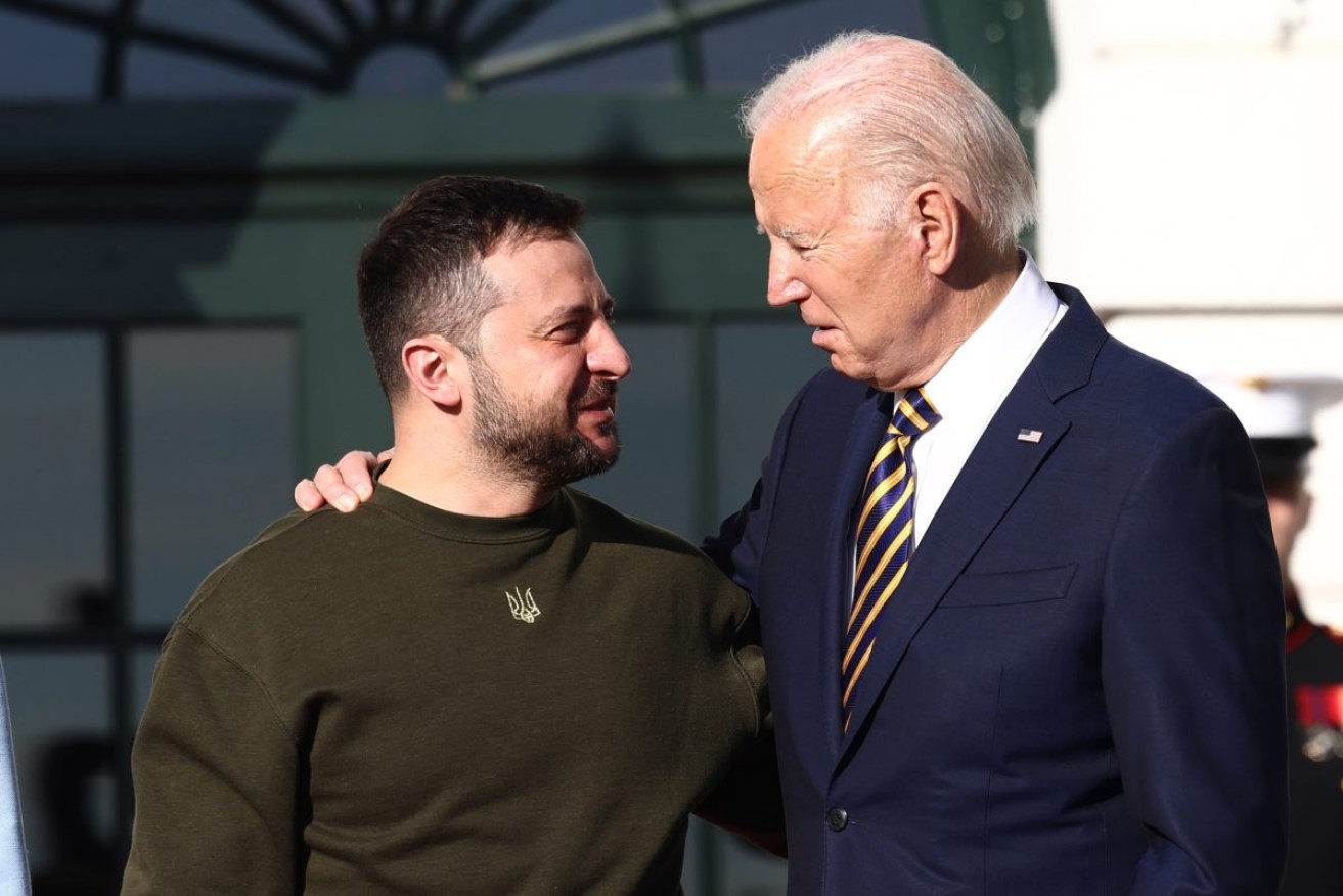 US President Joe Biden (right) welcomes Ukrainian President Volodymyr Zelenskiy to the White House. Photo: EPA/Jim Lo Scalzo