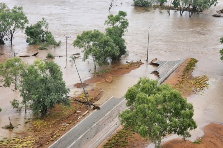WA floodwaters ‘like an ocean’ hamper relief efforts