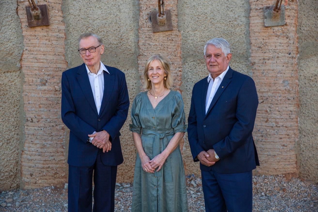 Former NSW Premier Bob Carr, former investment banker Carolyn Hewson and former Indigenous Australians Minister Ken Wyatt at the Tarrkarri construction site. Photo: Ben Kelly/InDaily 