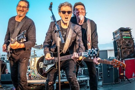 Streaky Bay music festival kicks off with Oz rock veterans