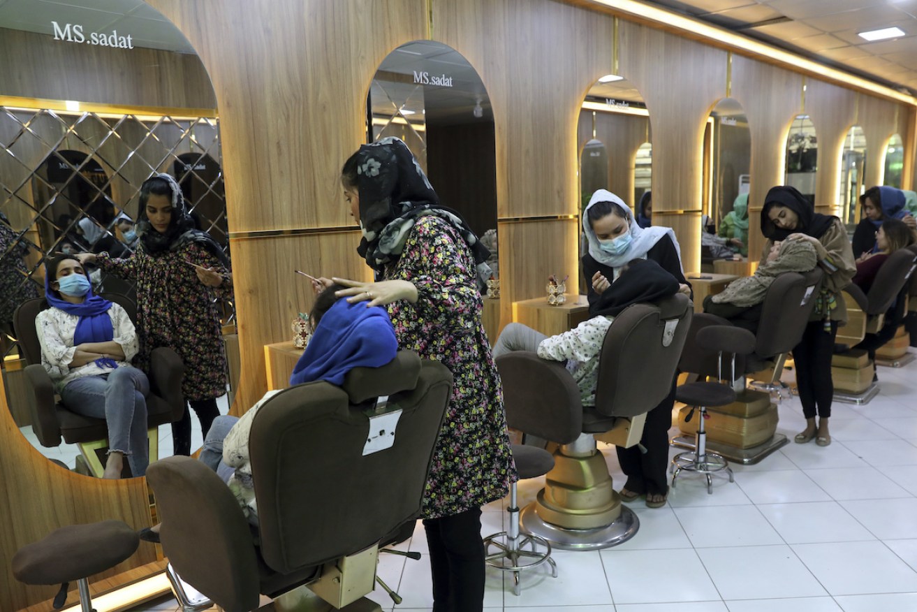 The Taliban has ordered beauty salons in Afghanistan, including this one in Kabul, to close. Photo: AP/Rahmat Gul