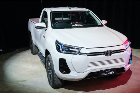 Toyota unveils electric ute for testing in Australia