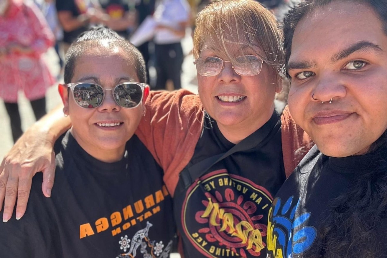 Wearing Yes to the Voice t-shirts in Aboriginal languages. From left: Violet Buckskin, Colleen-Ara Palka Strangways and Keisha Jackson. Photo: supplied