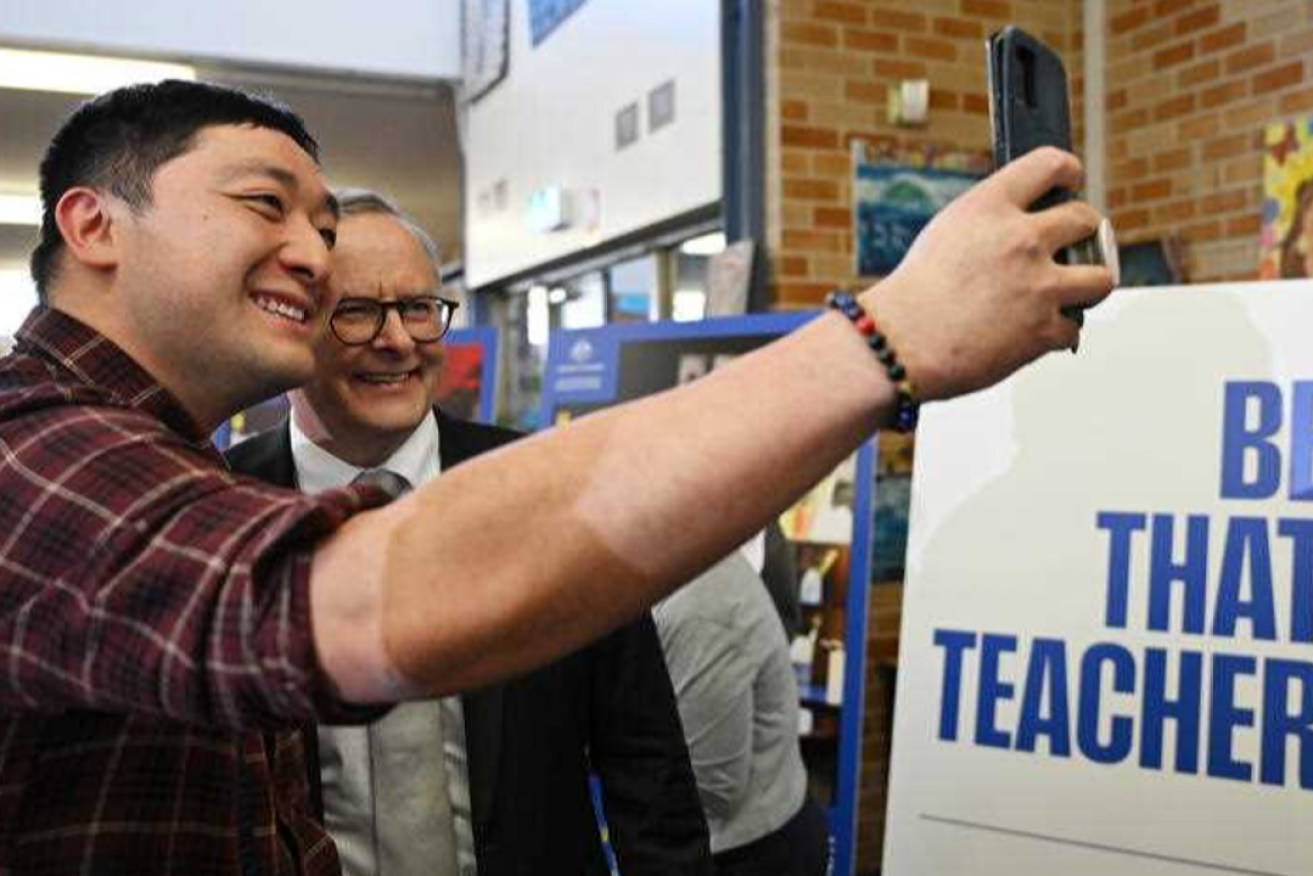 Prime Minister Anthony Albanese (right) meets with teachers as they launch the new ‘Be that teacher’ campaign at Kirrawee High School in Sydney, Tuesday, October 31, 2023. Photo: AAP Image/Dean Lewins
