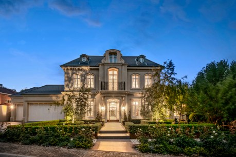 FEATURE LISTING: Rosslyn Park chateau to fetch more than $6.5 million