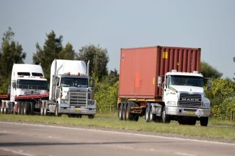 Three die in Eyre Highway truck collision