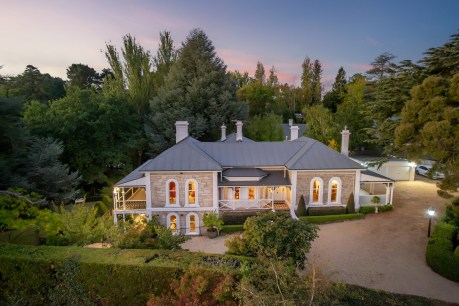 FEATURE LISTING: Martin Hamilton-Smith’s Adelaide Hills manor hits the market