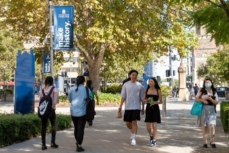 Unis in crisis talks over international student cap