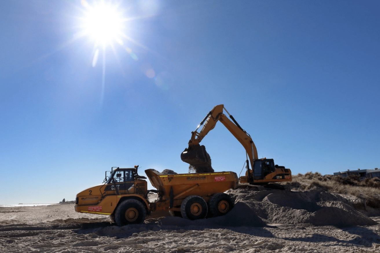 The state government says more than 500,000 cubic metres of sand will need to be found to replenish metropolitan beaches over the next five years. Photo: Tony Lewis/InDaily