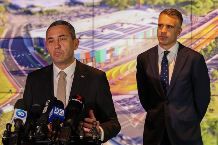 Malinauskas and Koutsantonis