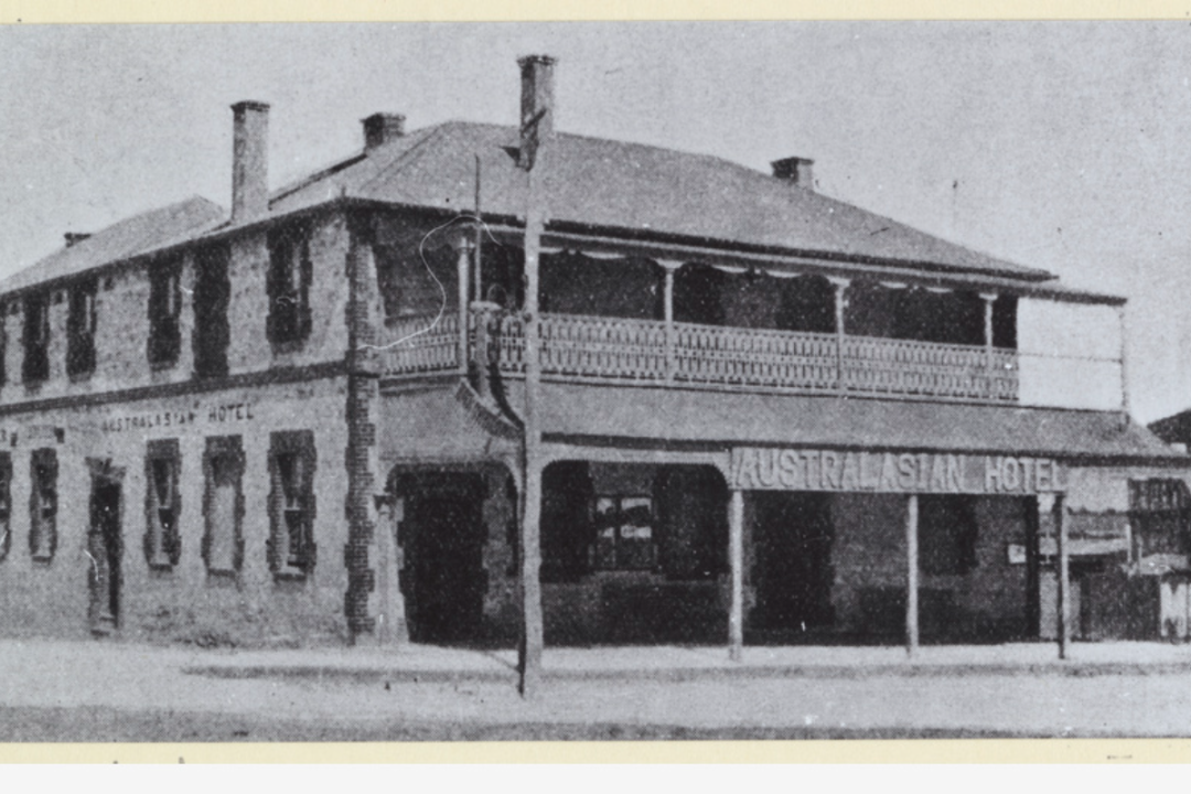 Australasian Hotel heritage building in Goolwa